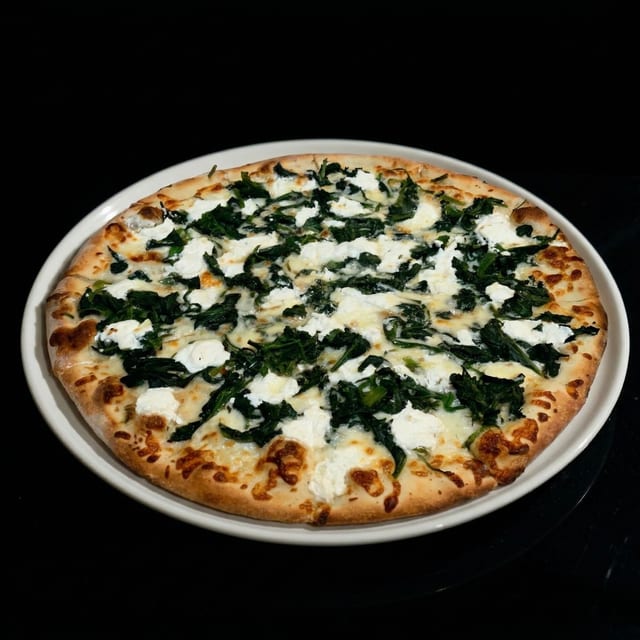 Pizza Bianco.